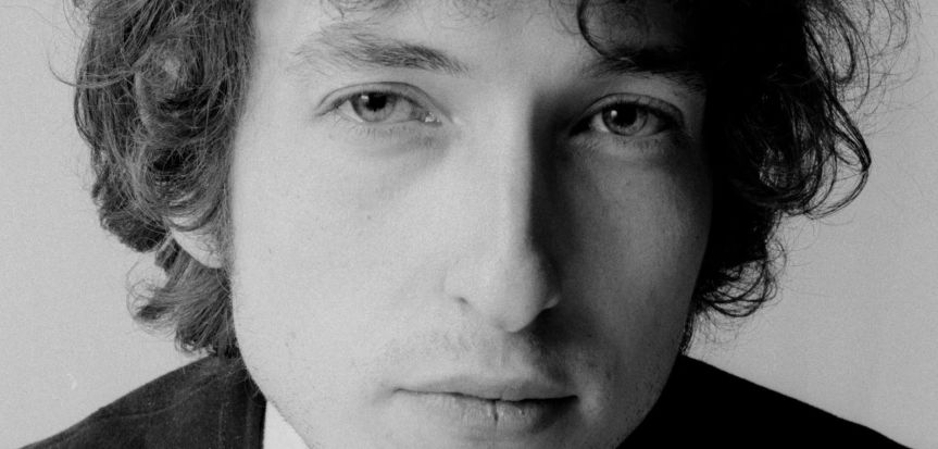 Book Review: “Bob Dylan – Mixing Up The Medicine” edited by Mark Davidson and Parker Fishel