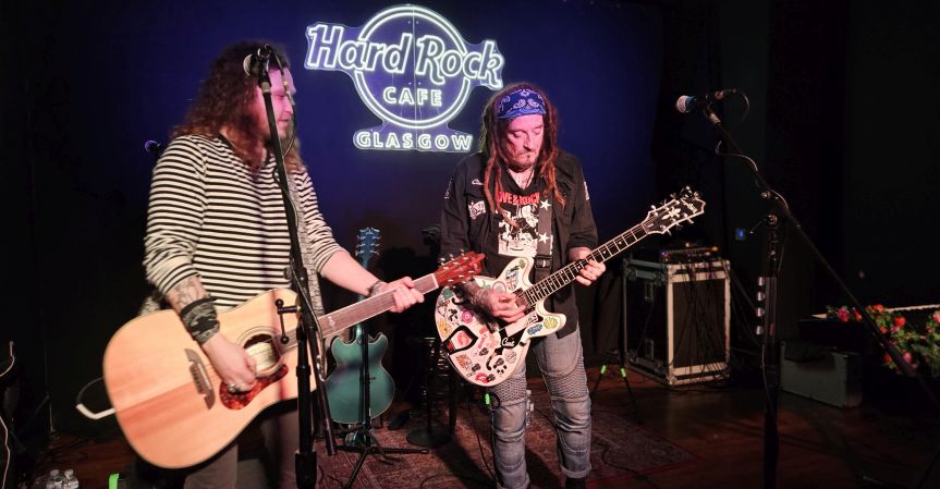 Gig Review: Ginger Wildheart and Maggie / Carol Hodge and Ben Marsden / Baz Francis – Hard Rock Café, Glasgow (25th January 2024)